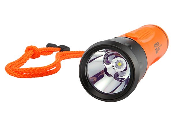 Đèn lặn Fitech F8 chống nước 100m - Hình ảnh 3